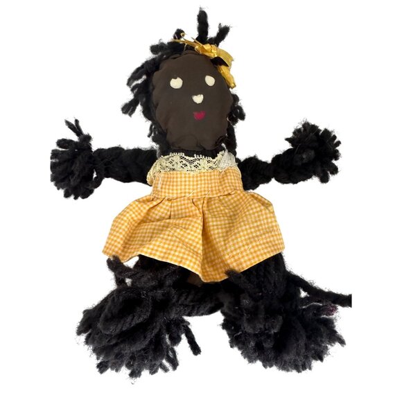 Handmade Vintage Yarn Rag Doll With Yellow Gingham Skirt & Bow 8 Inches Tall Sof - Picture 4 of 6